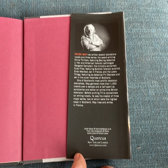 Runaway - Peter May. Hardcover Fiction Mystery - Picture 4 of 9